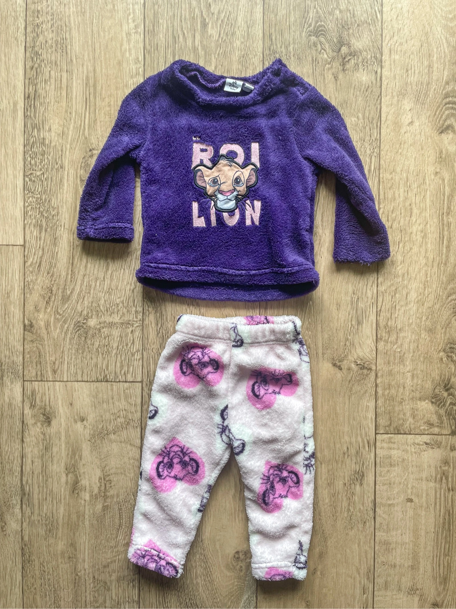 Pyjama 2 pièces Disney Le Roi Lion taille 9 mois 